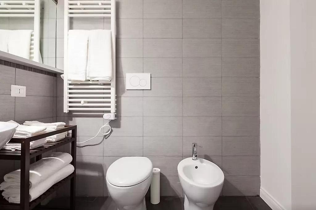 Exclusive Apartment A Few Steps From The Spanish Steps Luaran gambar