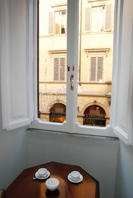Exclusive Apartment A Few Steps From The Spanish Steps Luaran gambar